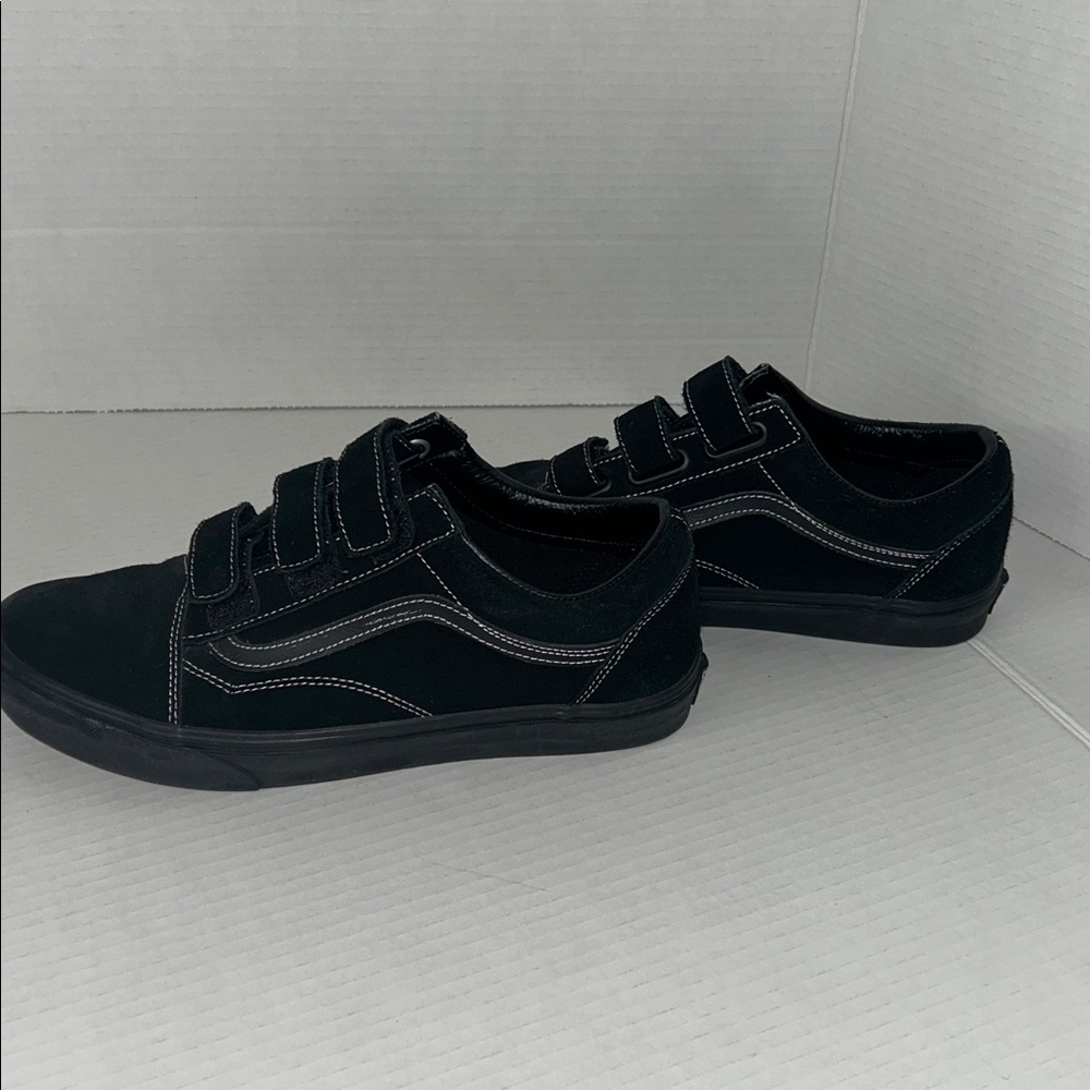 Vans Black Slip-On Loafers with Stitch Detail - Picture 4 of 10
